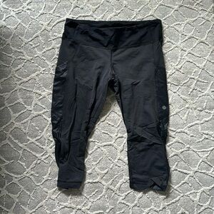 Lululemon capris
